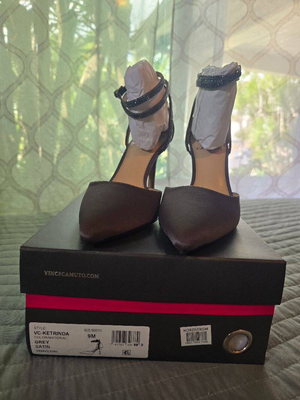 Vince Camuto